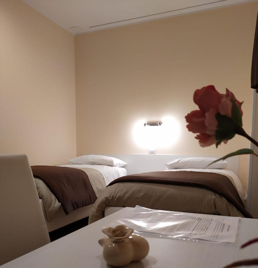 ויבו ולנטיה B&B "Croce Nivera" מראה חיצוני תמונה